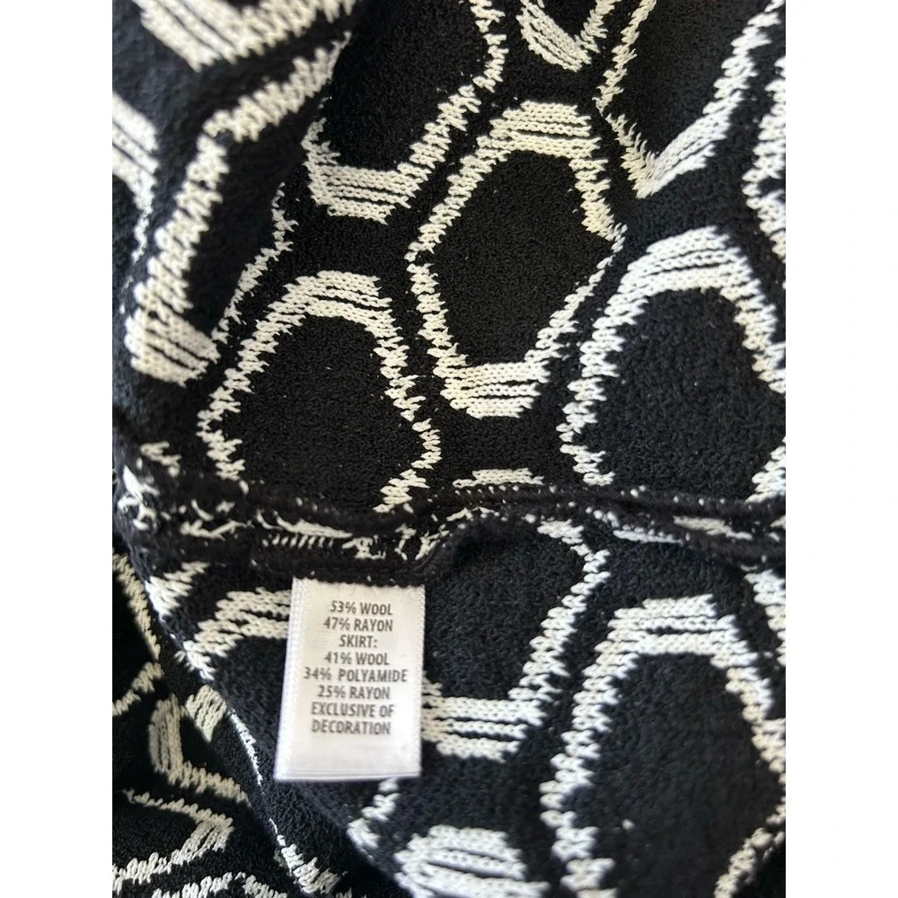 St. John Knit Sheath Dress Black White Mixed Media Honeycomb Midi Luxury Sz 14 - Picture 6 of 6